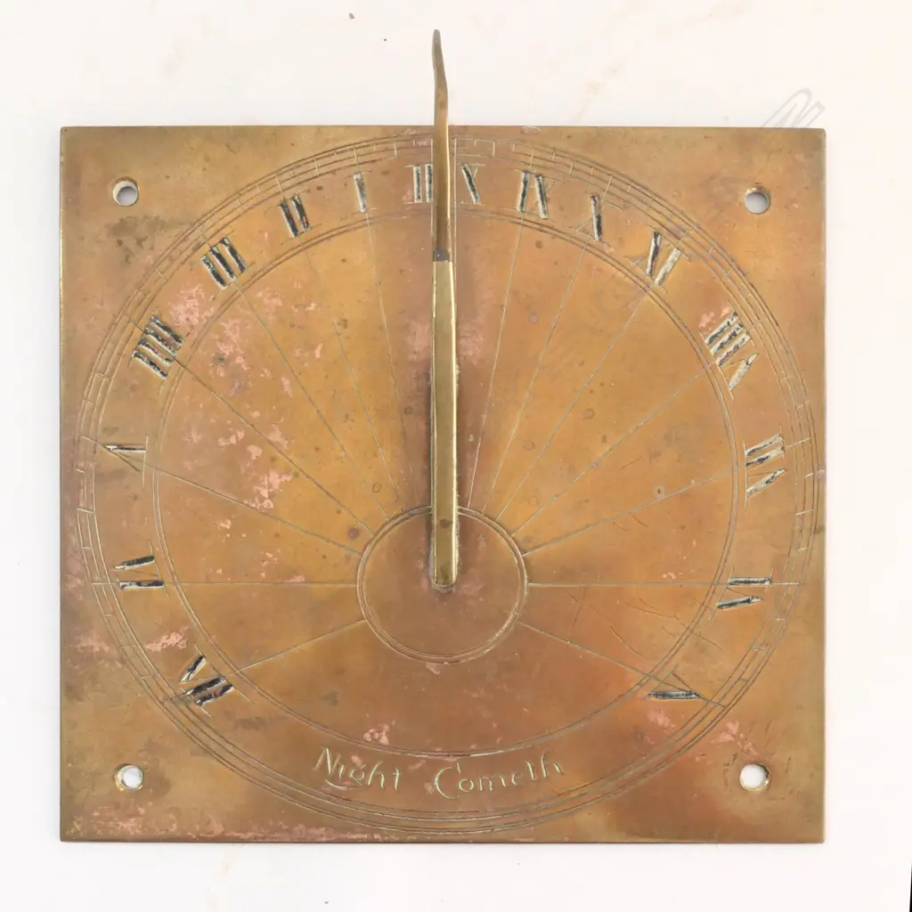 VINTAGE SQUARE BRASS SUNDIAL, 'NIGHT COME', W. 23mm Image 1++